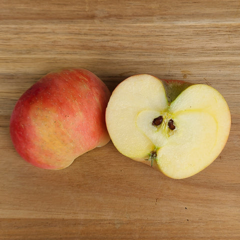 Apples, Fuji - 3 lb bag